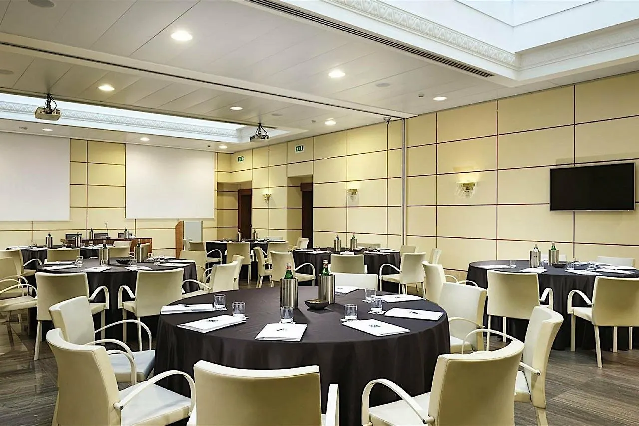 UNAHOTELS Decò Roma 4*,