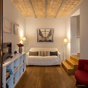 Fotofever Apt, Two Bedrooms With Air Conditioned In Elegant Shopping Area, Close To Vatican Rome