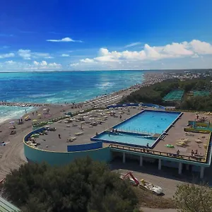 Happy Camp Mobile Homes In Village Rosapineta Kemp Rosolina Mare